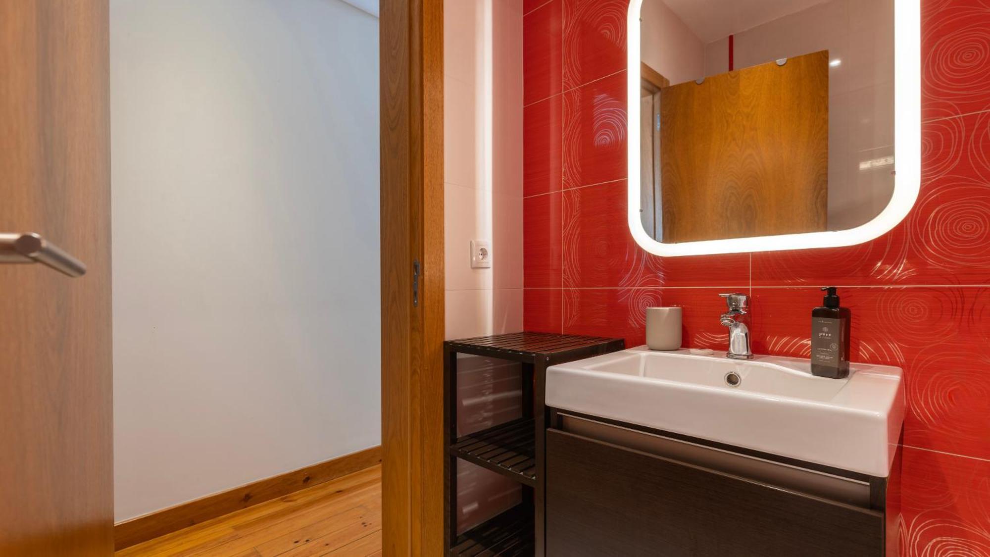 Luminous 1Bdr Apartment By Lovelystay Lissabon Exterior foto
